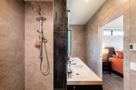 Photo of property in 42 Heathfield Drive, Mosgiel, 9024