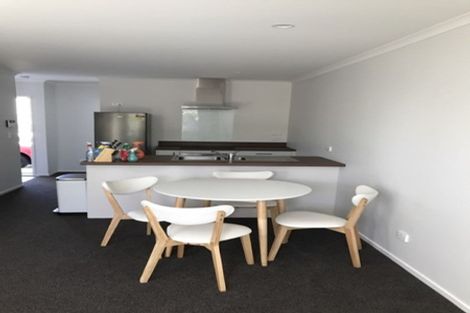 Photo of property in 17/10u Burrows Place, Frankton, Hamilton, 3204