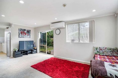 Photo of property in 12 Scotts Field Drive, Takanini, 2112