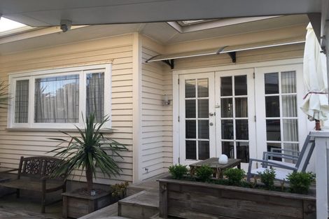 Photo of property in 81 Bay Street, Red Beach, 0932