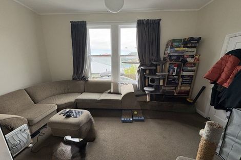 Photo of property in 2 Yale Road, Mount Cook, Wellington, 6021