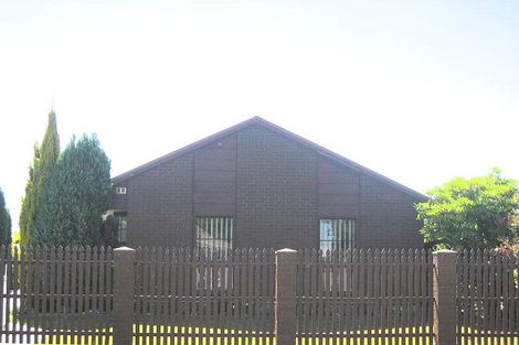 Photo of property in 75 Arcon Drive, Broomfield, Christchurch, 8042