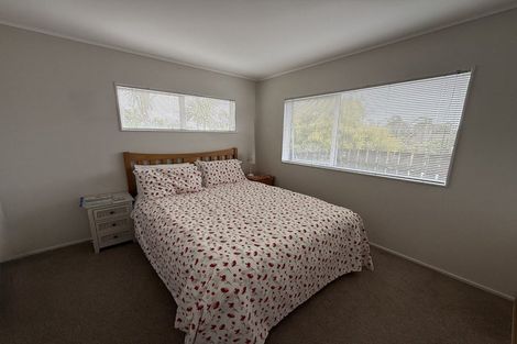Photo of property in 130m Lakeside Drive, Orewa, 0931
