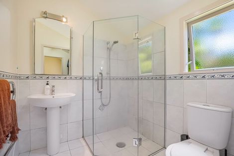 Photo of property in 11 Lemnos Place, Titirangi, Auckland, 0604