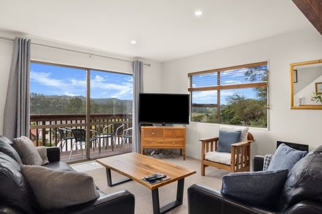 Photo of property in 6 Puketiro Place, Paihia, 0200