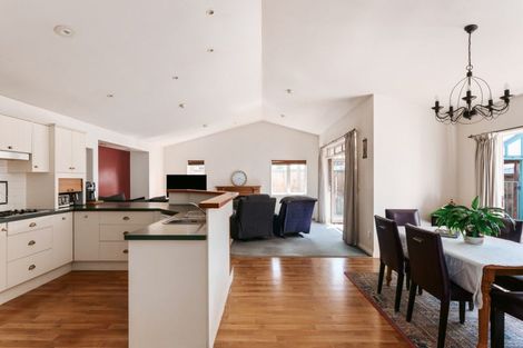Photo of property in 19 Santa Barbara Drive, Papamoa Beach, Papamoa, 3118