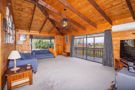 Photo of property in 203 Taylor Avenue, Te Awamutu, 3800