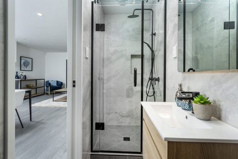 Photo of property in 13b Normandy Place, Henderson, Auckland, 0610