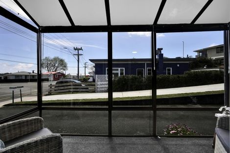 Photo of property in 1/5 Waimea Street, Westown, New Plymouth, 4310