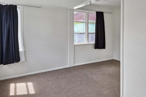 Photo of property in 121 Kowhai Street, Naenae, Lower Hutt, 5011