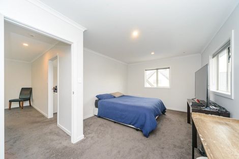 Photo of property in 47 Karina Terrace, Roslyn, Palmerston North, 4414