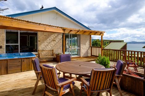 Photo of property in 33 Gorman Street, Macandrew Bay, Dunedin, 9014