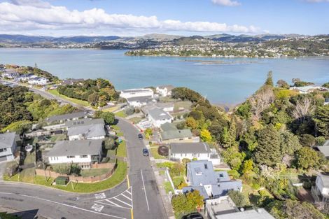 Photo of property in 18b Penryn Drive, Camborne, Porirua, 5026