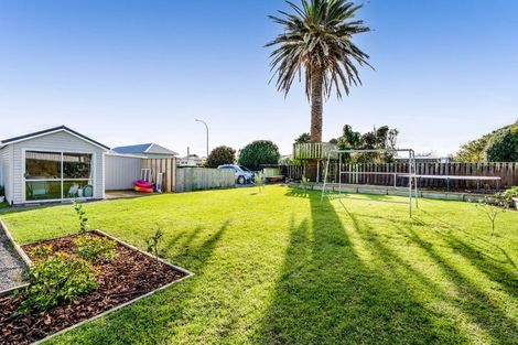 Photo of property in 147 Tasman Street, Opunake, 4616