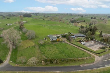 Photo of property in 21 Tapapa West Road, Tapapa, Tirau, 3485