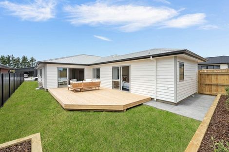 Photo of property in 9 Paihere Street, Huapai, 0810