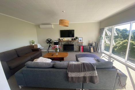 Photo of property in 23 Huntingdon Street, Northland, Wellington, 6012
