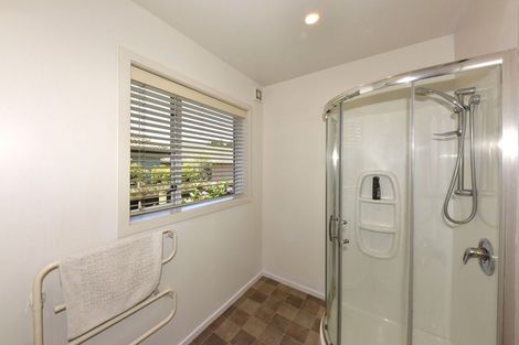 Photo of property in 389 Yaldhurst Road, Russley, Christchurch, 8042