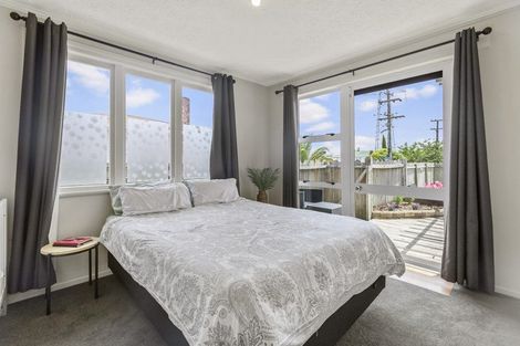 Photo of property in 42 Tiraumea Drive, Pakuranga, Auckland, 2010