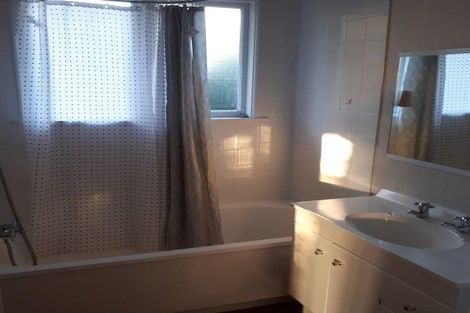 Photo of property in 5 Newbridge Place, Ilam, Christchurch, 8041