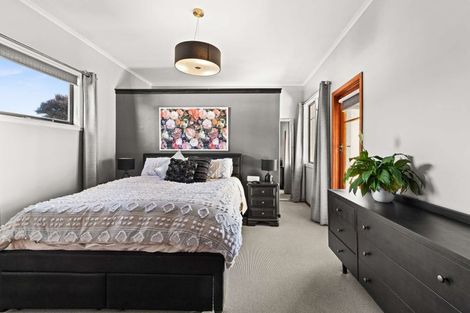 Photo of property in 236 Kennedy Road, Onekawa, Napier, 4110
