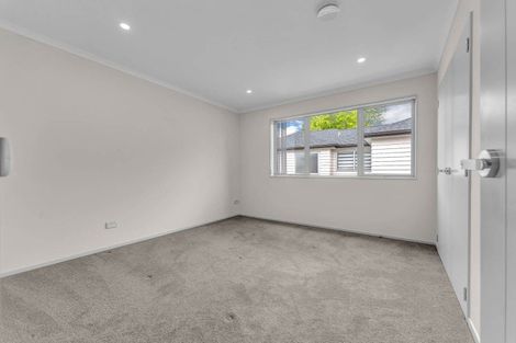 Photo of property in 95d Raglan Street, Mangere East, Auckland, 2024