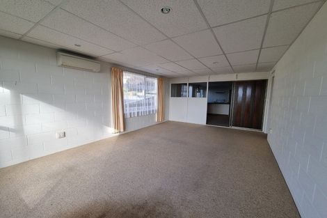 Photo of property in 7 Patchett Place, Cashmere, Christchurch, 8022