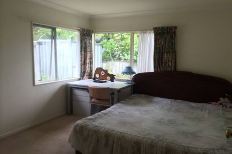 Photo of property in 36 Tyrico Close, Unsworth Heights, Auckland, 0632