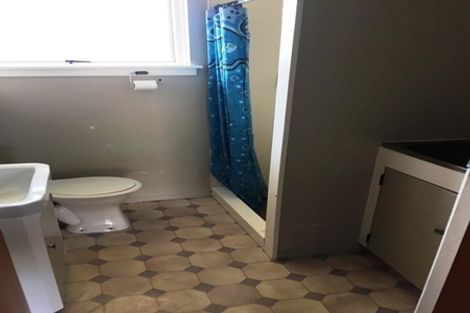 Photo of property in 2/90 Charles Street, Waltham, Christchurch, 8011