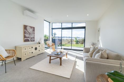 Photo of property in 43 Hinaki Street, Poike, Tauranga, 3112