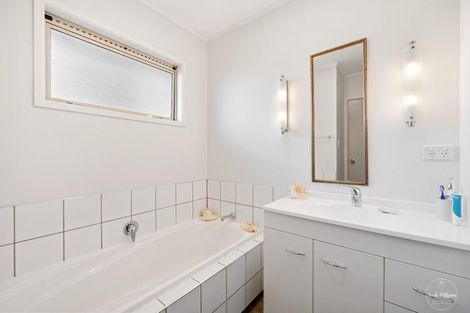 Photo of property in 24 Totara Rise, Maungaturoto, 0588