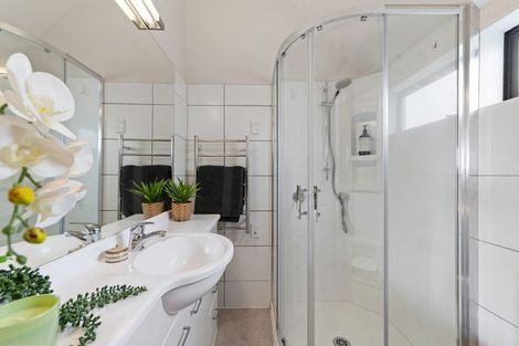 Photo of property in 81 Glandovey Road, Fendalton, Christchurch, 8052