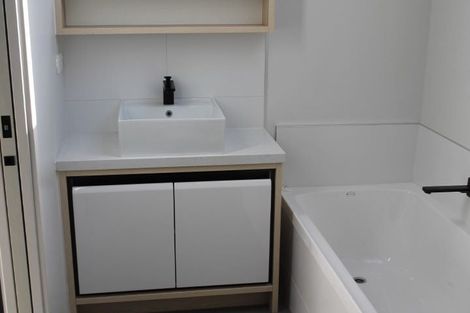 Photo of property in 22u2 Campbell Street, Frankton, Hamilton, 3204