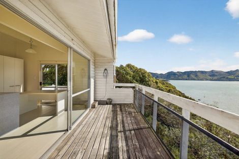 Photo of property in 292 Marine Drive, Charteris Bay, Lyttelton, 8971