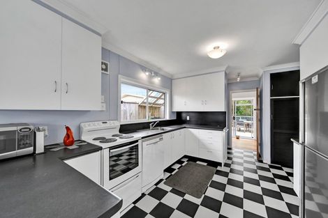 Photo of property in 13 Torbay Street, Brooklands, New Plymouth, 4310