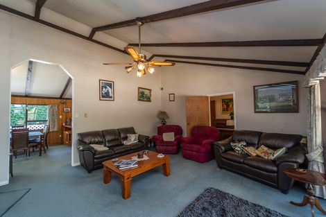 Photo of property in 247 Belvedere Road, Carterton, 5713