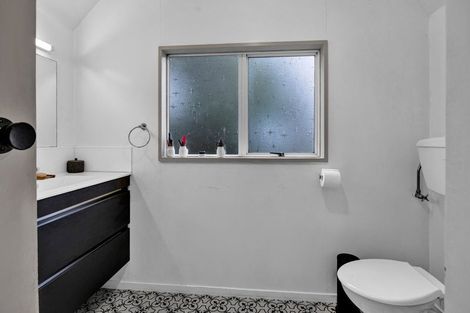 Photo of property in 237a South Road, Hawera, 4610