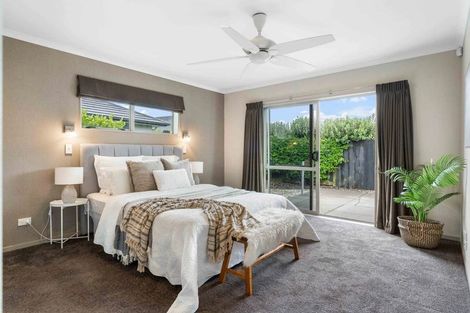 Photo of property in 32 Popata Close, Papamoa Beach, Papamoa, 3118