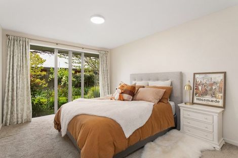 Photo of property in 112 Englefield Road, Northwood, Christchurch, 8051