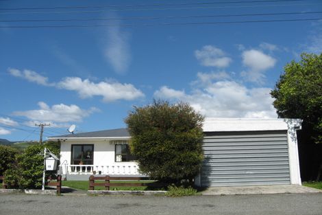 Photo of property in 1/15 Black Street, Stoke, Nelson, 7011