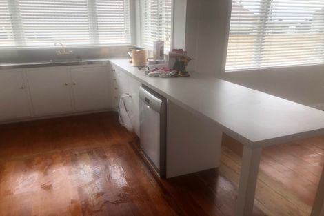 Photo of property in 66 Moire Road, Massey, Auckland, 0614