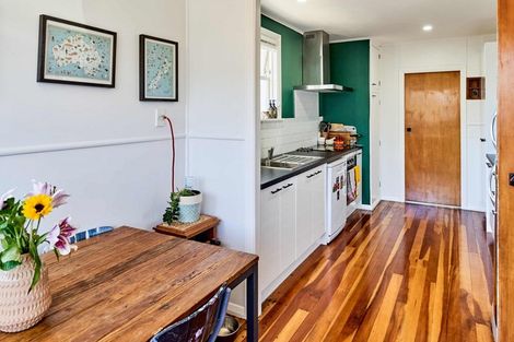 Photo of property in 49a Piko Street, Titahi Bay, Porirua, 5022