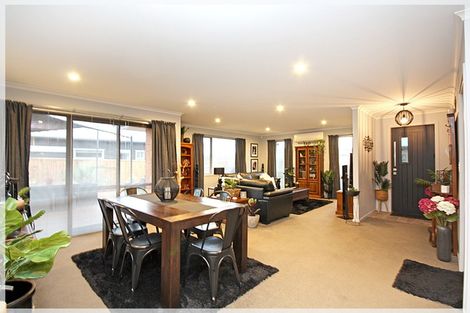 Photo of property in 15 Forbes Road, Foxton Beach, Foxton, 4815