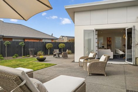 Photo of property in 35 Birkdale Drive, Shirley, Christchurch, 8061