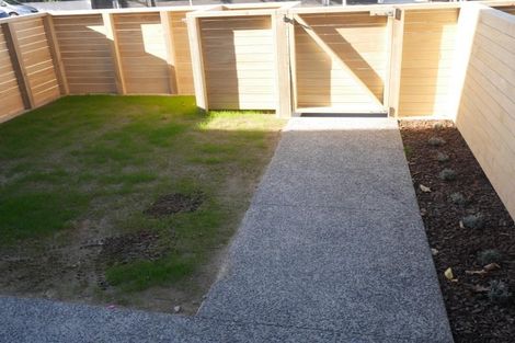 Photo of property in 74u3 Derwent Street, Island Bay, Wellington, 6023