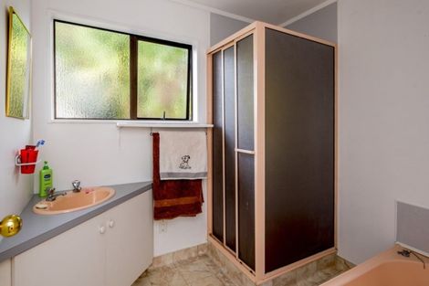 Photo of property in 1-7 Nikau Street, Tokomaru, Palmerston North, 4474