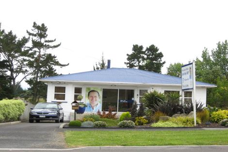 Photo of property in 365 Main Road, Huapai, Kumeu, 0810