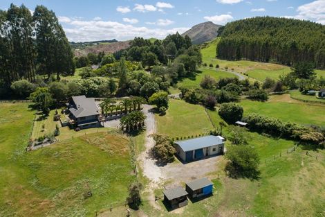 Photo of property in 864 Whangamata Road, Kinloch, Taupo, 3377