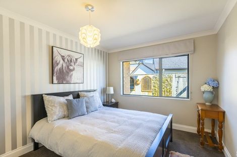 Photo of property in 32 Millennium Hill, Paraparaumu, 5032