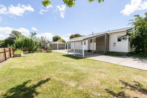 Photo of property in 14 Darlington Street, Ngatea, 3503